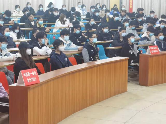 9258bddab60cd0b1d865f2203485bae